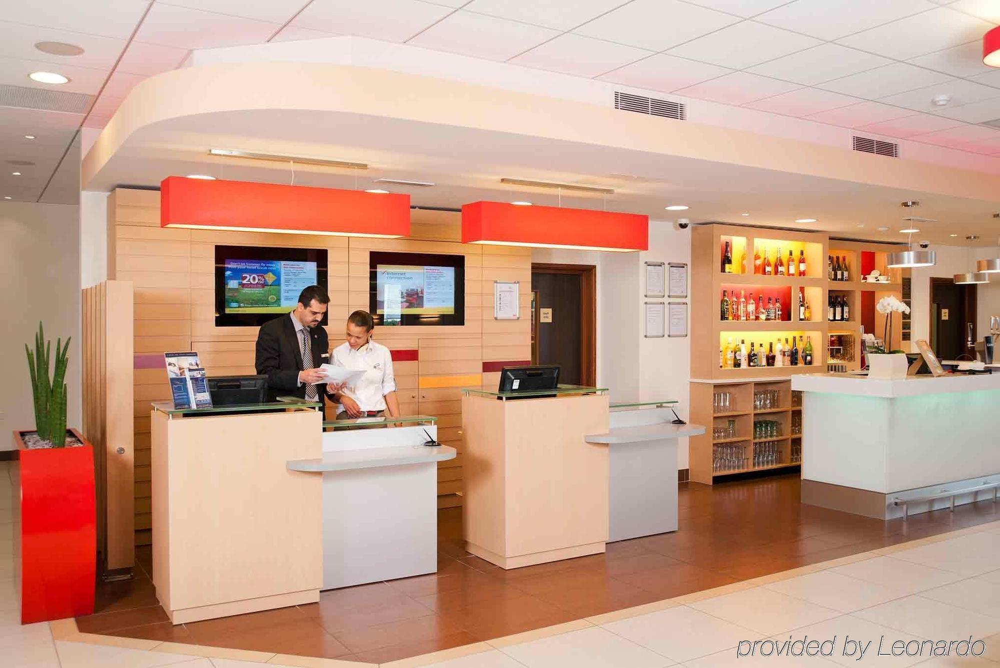 Ibis Глостер Экстерьер фото