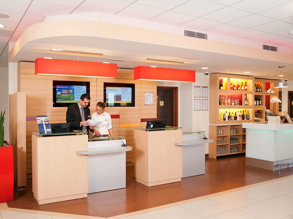 Ibis Глостер Экстерьер фото